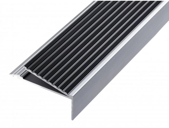 Stair Nosing - GA 1413bl Natural / Black Anodised