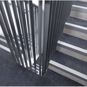 GA 1900 E RANGE STAIR NOSING 82° SQUARE BACK EDGE