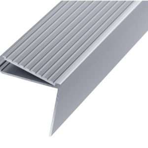 GA 1406 PREMIUM STAIR NOSING, 82° RISER, LIPPED BACK EDGE, 55mm FACE