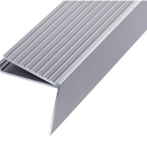 GA 1408 PREMIUM STAIR NOSING, 82° RISER, SQUARE BACK EDGE, 55mm FACE