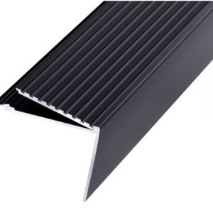 GA 1410 PREMIUM STAIR NOSING, 82° RISER, RAKED BACK EDGE, 55mm FACE